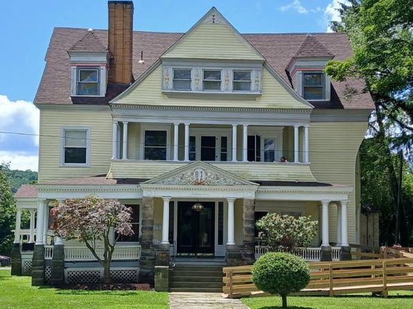 227 E Main St #3