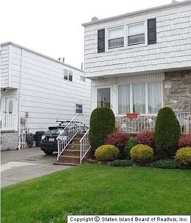 1st image of 26 Mulberry Ave