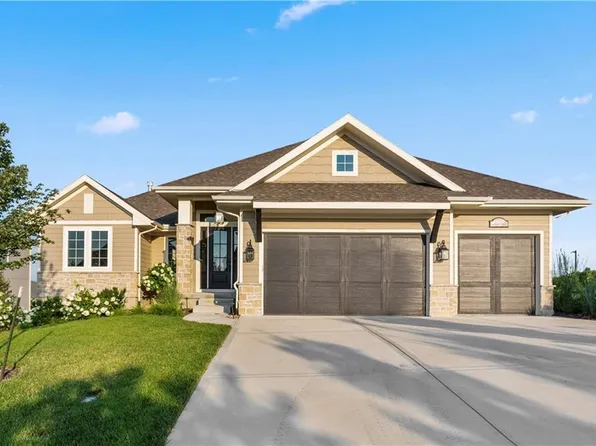 9399 Brownridge St, Lenexa, KS 66220