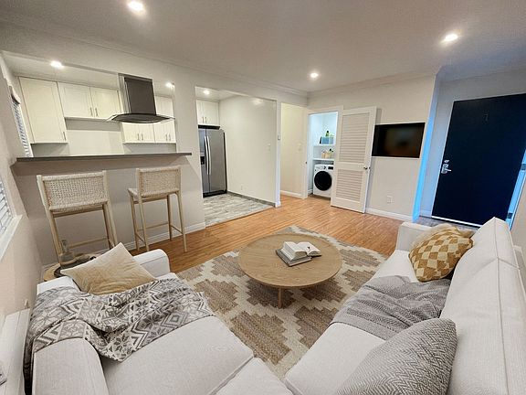 4th image of 12759 Matteson Ave APT 1