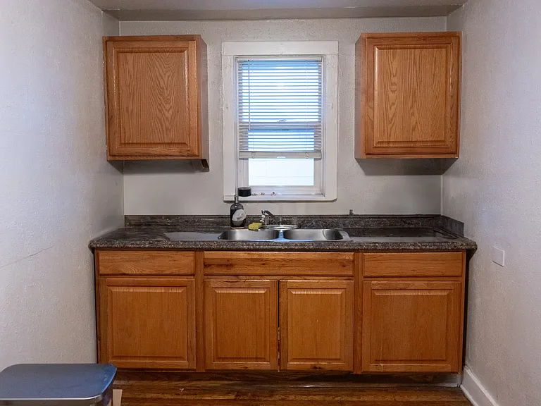 3601 Morrison Rd #A — Photo 2