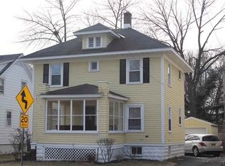 92 Whitehall Rd, Albany, NY 12209