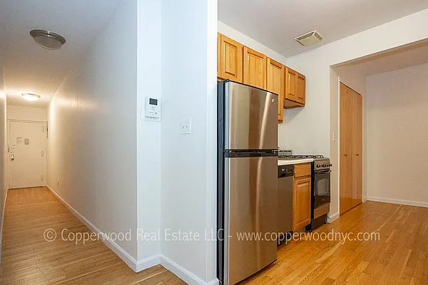 Rented by Copperwood Real Estate | media 10