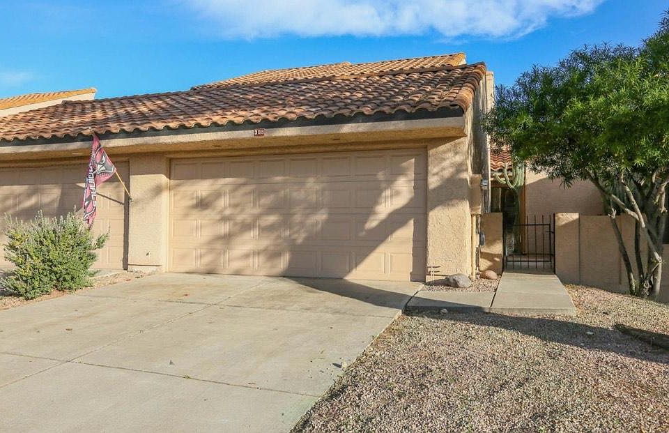 1st image of 308 E Larkspur Ln