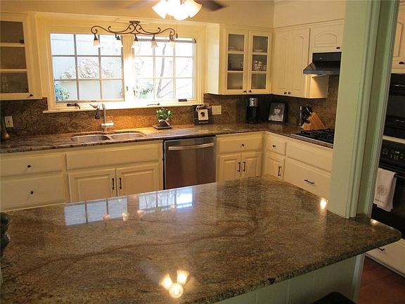 4th image of 3504 Hillbrook Cir
