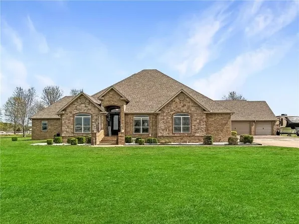 12198 Little Elm Rd, Farmington, AR 72730