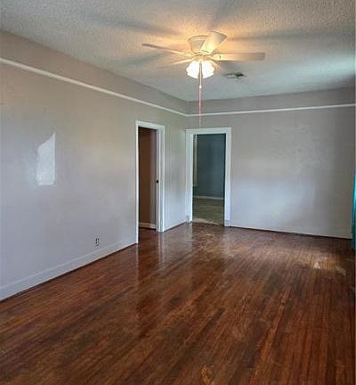 4th image of 717 Phosphor Ave