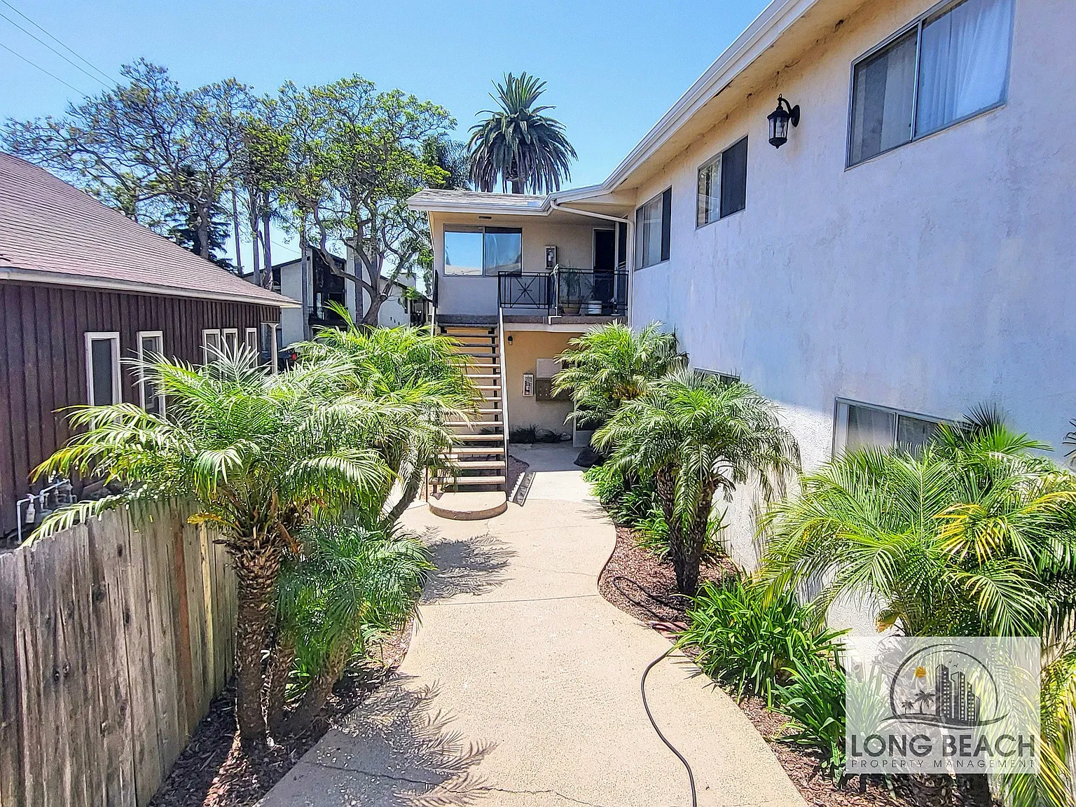 2 bed, 700 sqft, $2,150 — Photo 3