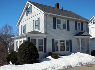 10 Lilac Ter, Roslindale, MA 02131