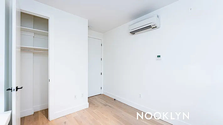 Rented by Nooklyn NYC LLC | media 9