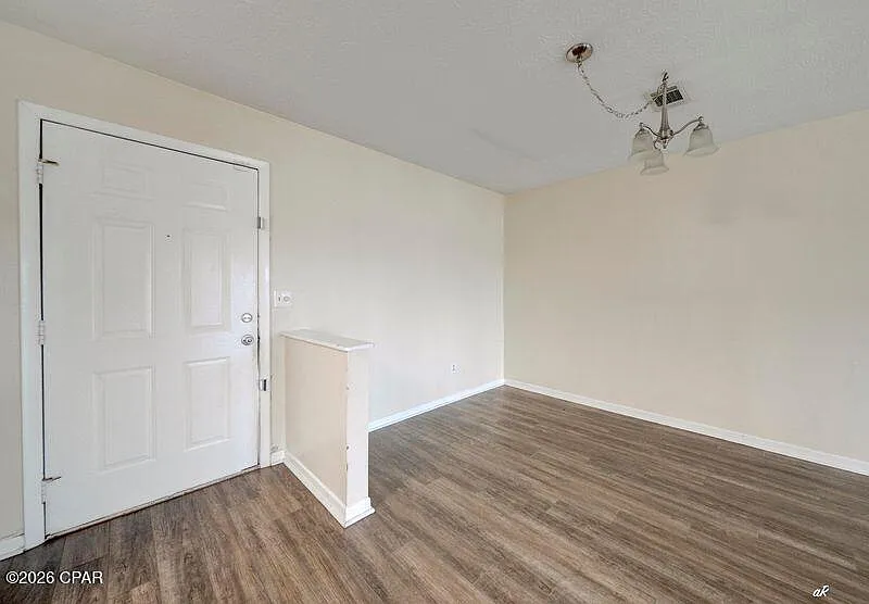3 bed, 2.5 bath, 1547 sqft, $1,750 — Photo 4