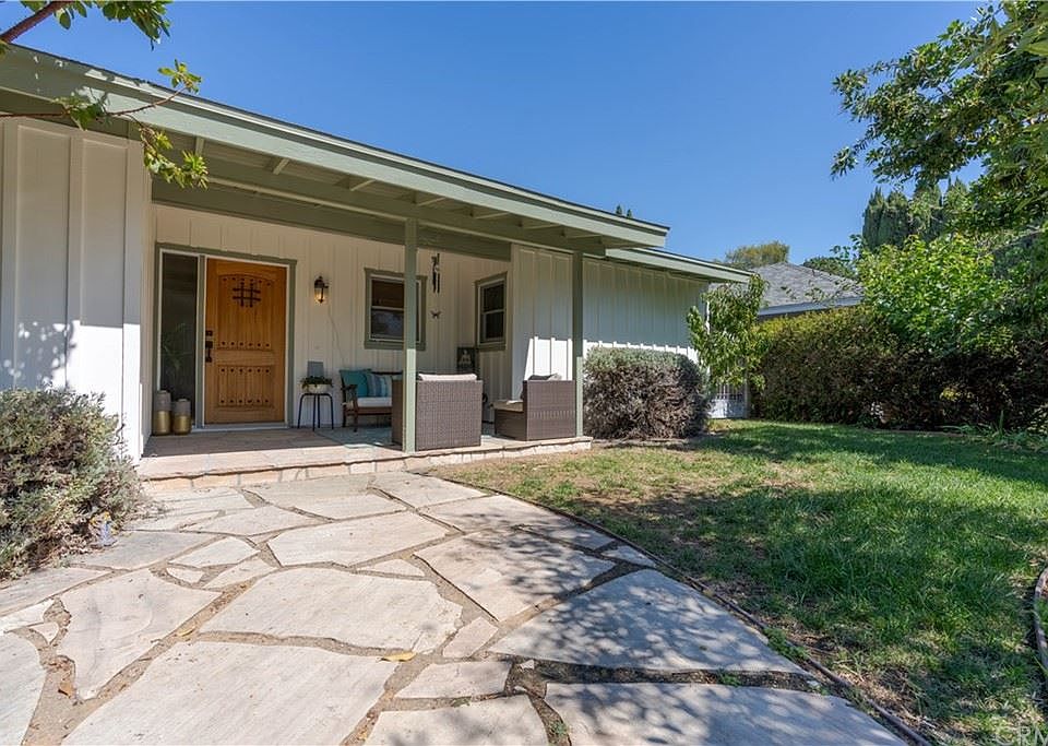 1st image of 16741 Sausalito Dr
