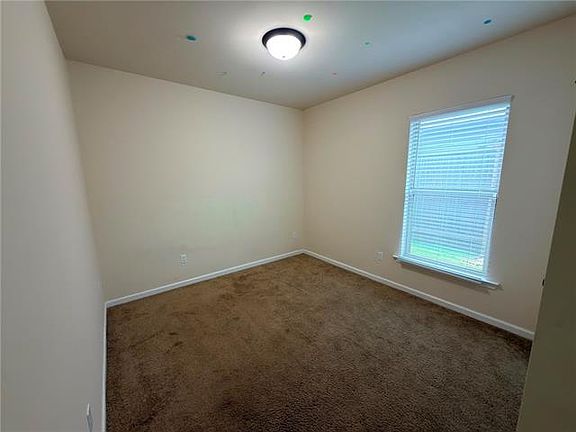 4th image of 4632 Bayou Nock Dr