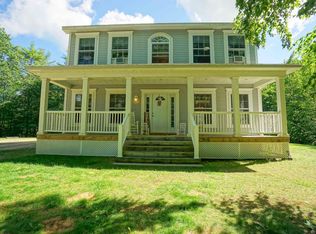 25 Griffin Rd, Deerfield, NH 03037