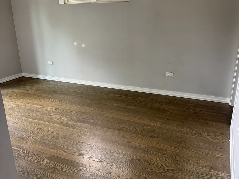 Master Bedroom- has access to the large back patio