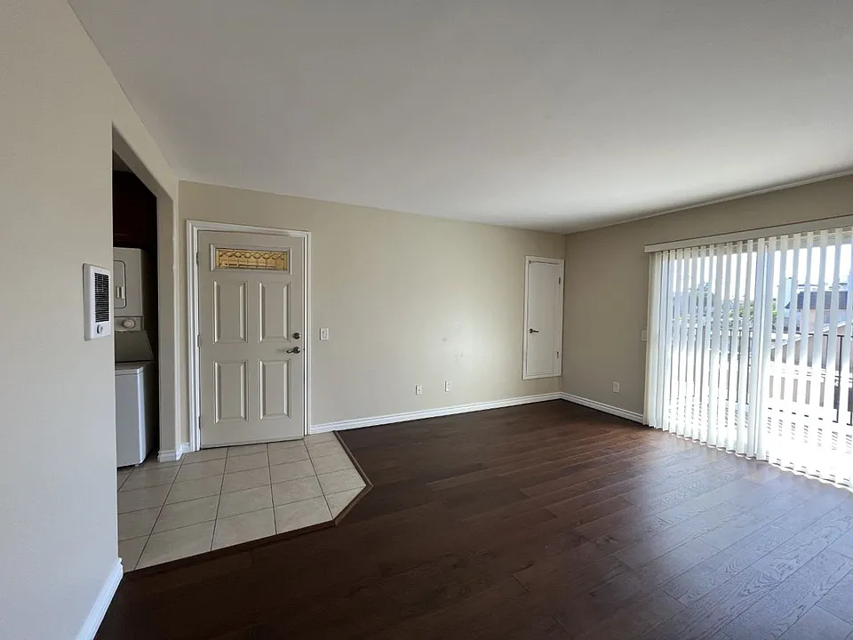 856 Calla Ave