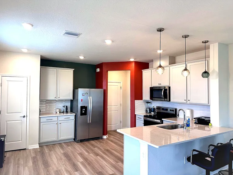 4300 Chester Springs Blvd — Photo 11