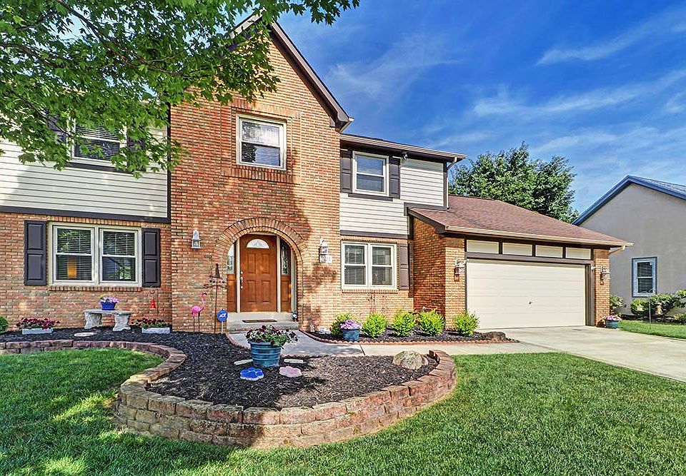 1st image of 421 Rockbourne Dr
