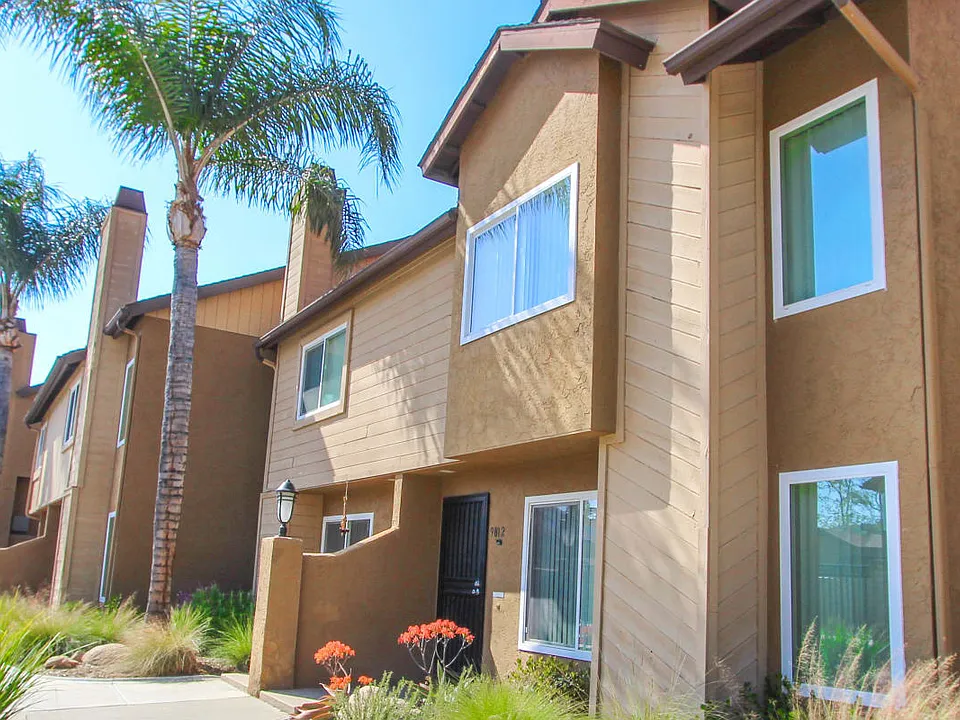 Woodlake - Military Housing