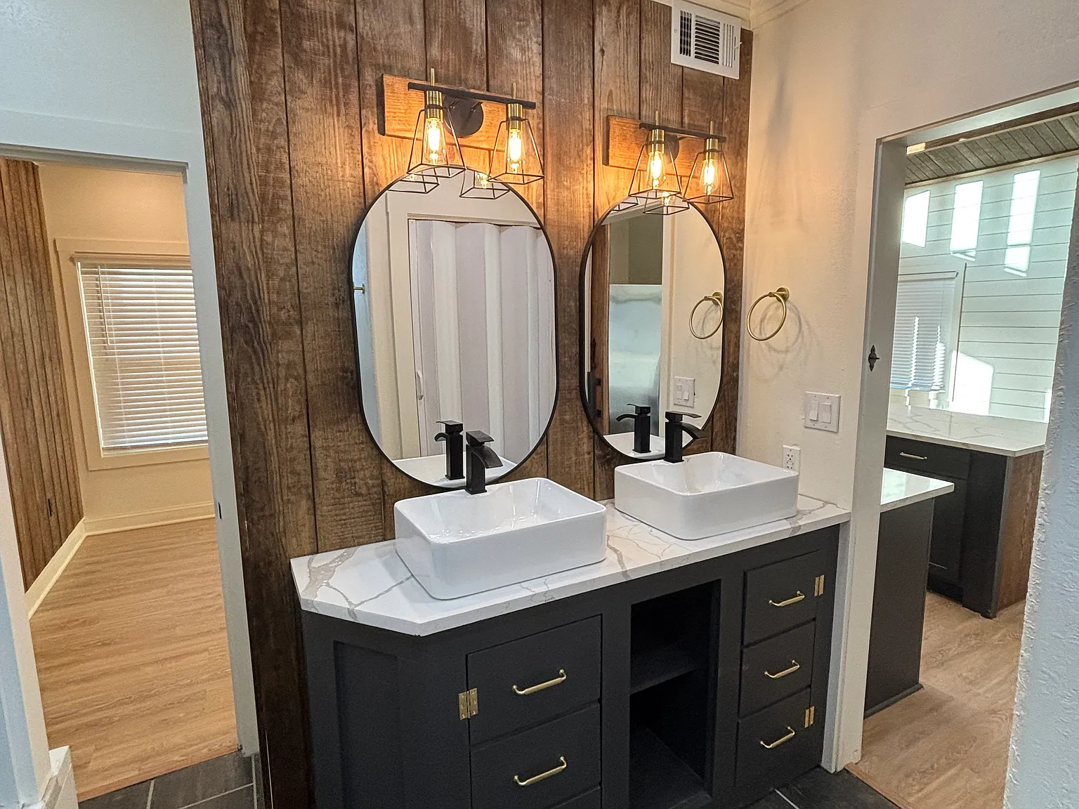 2 bed, $1,800 — Photo 4