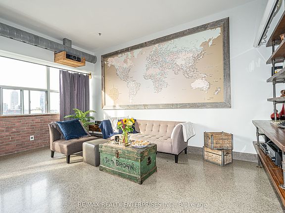 5th image of 700 King St W #515