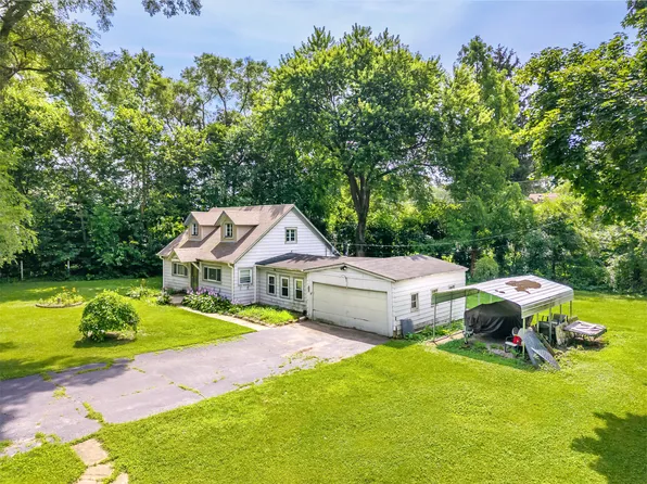 2603 Henzada Ave, McHenry, IL 60050