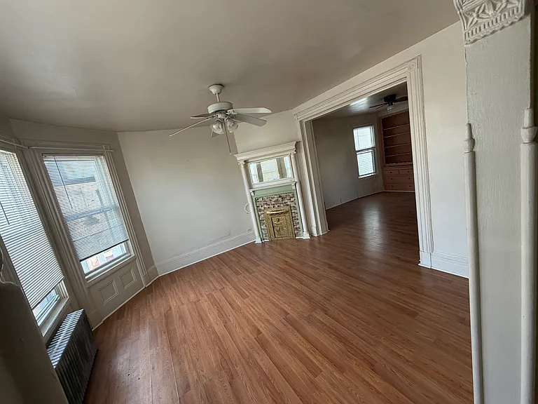 910-912 Madison Ave #2 — Photo 8