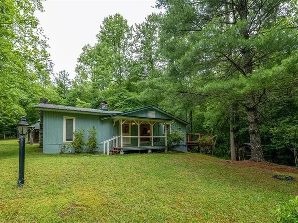 28 Ashleywood Dr, Dahlonega, GA 30533