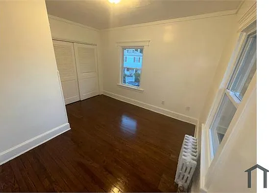 1286 Oakwood Ave — Photo 9