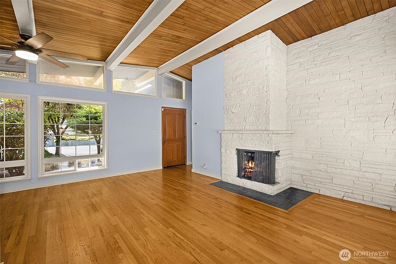 3rd image of 1216 N 172nd Street