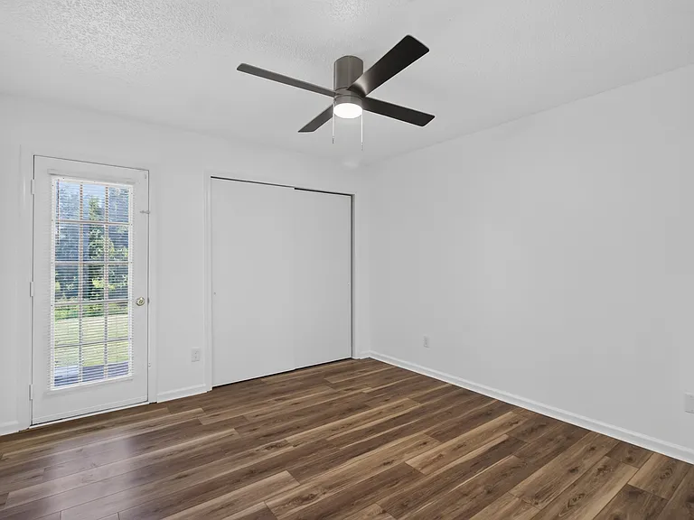 3536 Dublin Ct — Photo 11