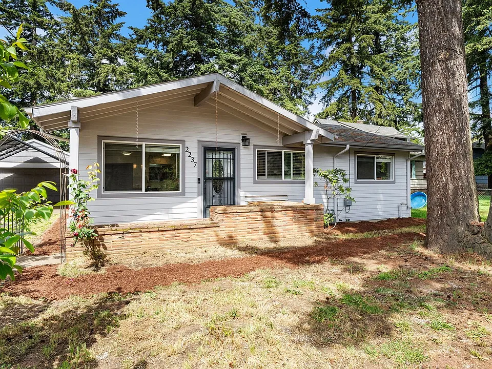 2237 SE 139th Ave
