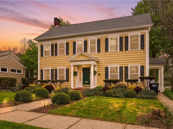 127 E 4th St, Corning, NY 14830