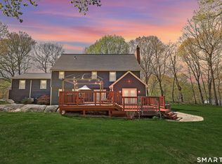 77 Melissa Lane, Prospect, CT 06712