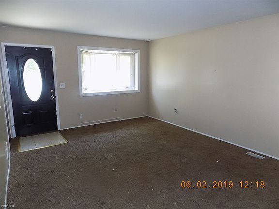 4th image of 4412 Culver St