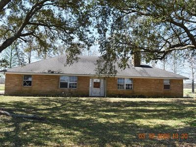 2700 S Bank Ln, Vacherie, LA, 70090