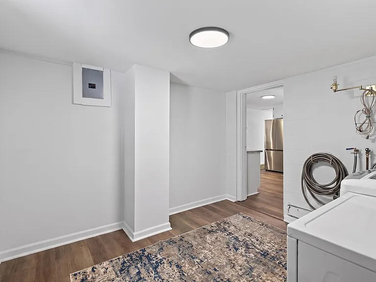 301 Boundary Rd — Photo 12