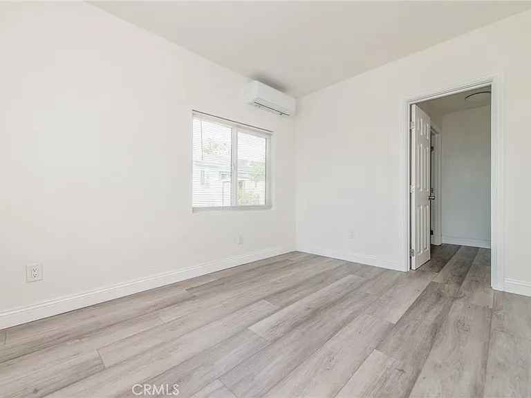 9824 Arrow Rte — Photo 5