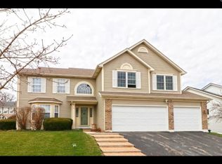1920 Oaktree Trl, Lake Villa, IL 60046