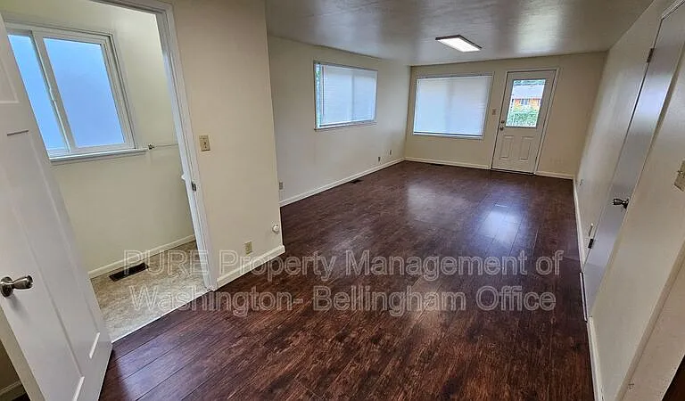 1701 S 16th St — Photo 14