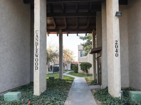 2040 W Avenue J13, Lancaster, CA 93536