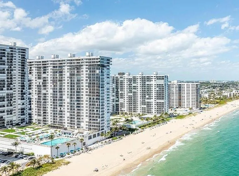 4280 Galt Ocean Dr #29C — Photo 47