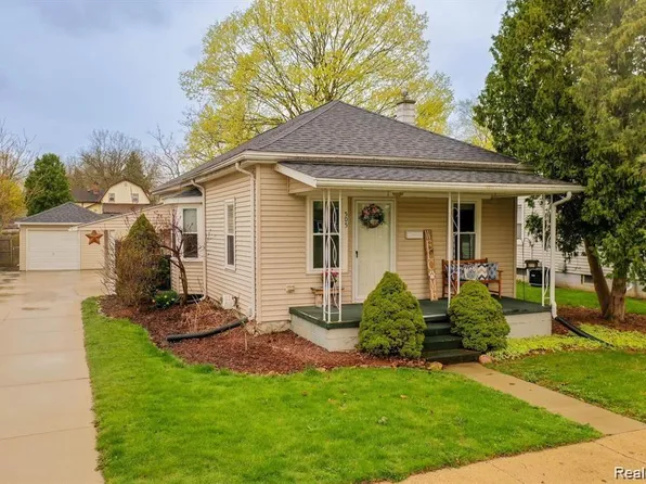 505 W Main St, Durand, MI 48429