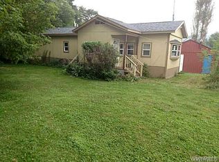 1800 Saltvale Rd, Warsaw, NY 14569