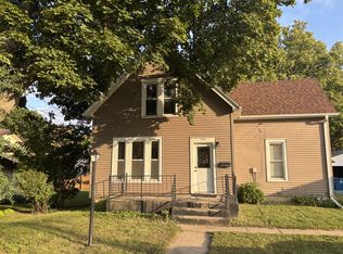 115 Patricks Ct, Dixon, IL 61021