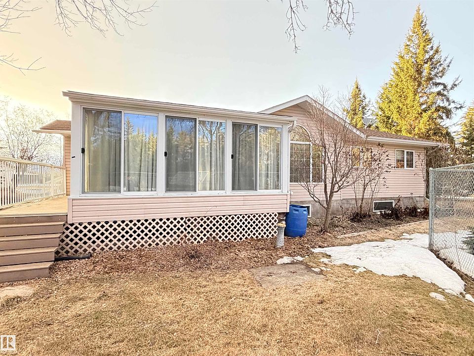 1st image of 60116 Range Rd #265