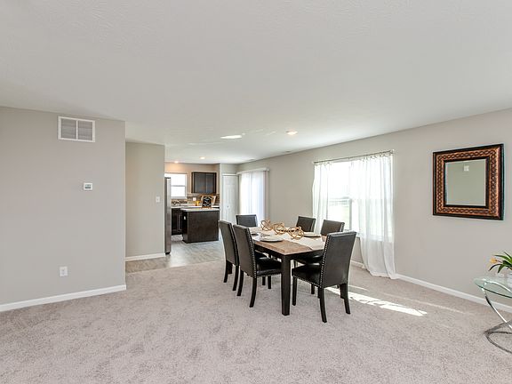 4th image of 1497 Paper Birch Dr