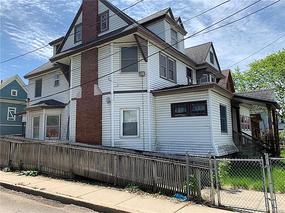 2nd image of 104 Beard Pl
