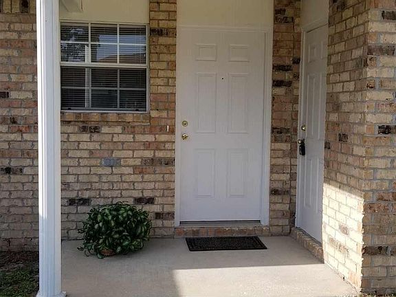 2nd image of 6874 Kapok Dr