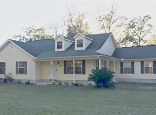 158 White Oak Dr, Crawfordville, FL 32327